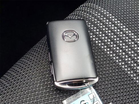 New 2025 MAZDA CX-50 AWD 2.5 S w/ Accent Package image 35