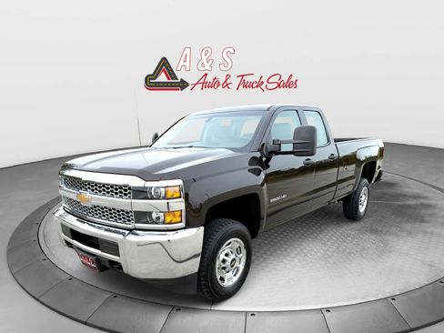 Used 2019 Chevrolet Silverado 2500 W/T image 3