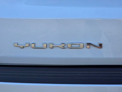 Certified 2026 GMC Yukon Denali Ultimate AWD/4WD image 36