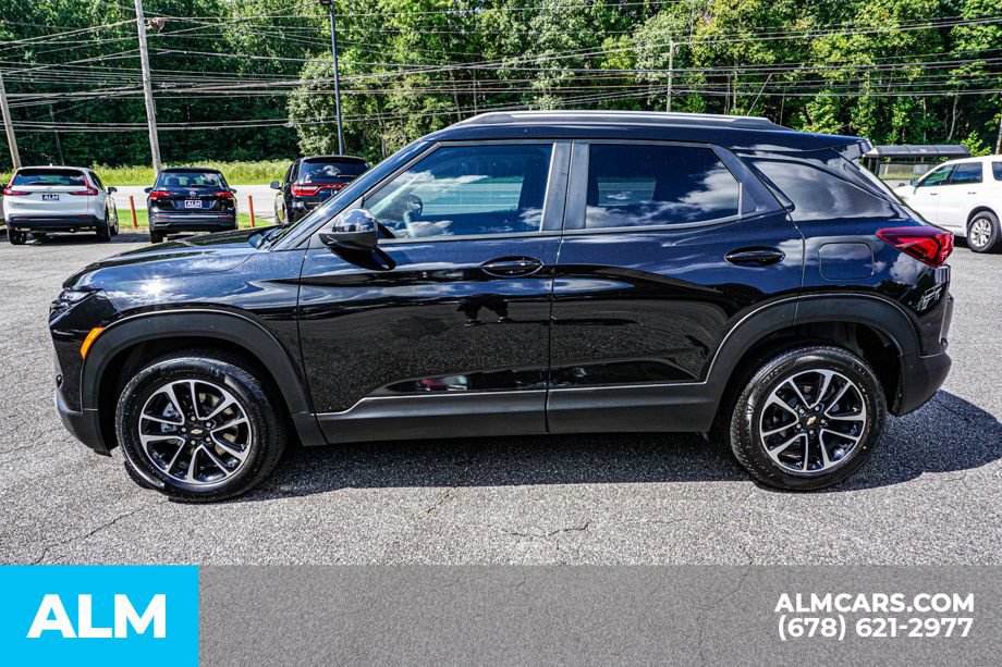 Used 2025 Chevrolet TrailBlazer LT FWD image 6