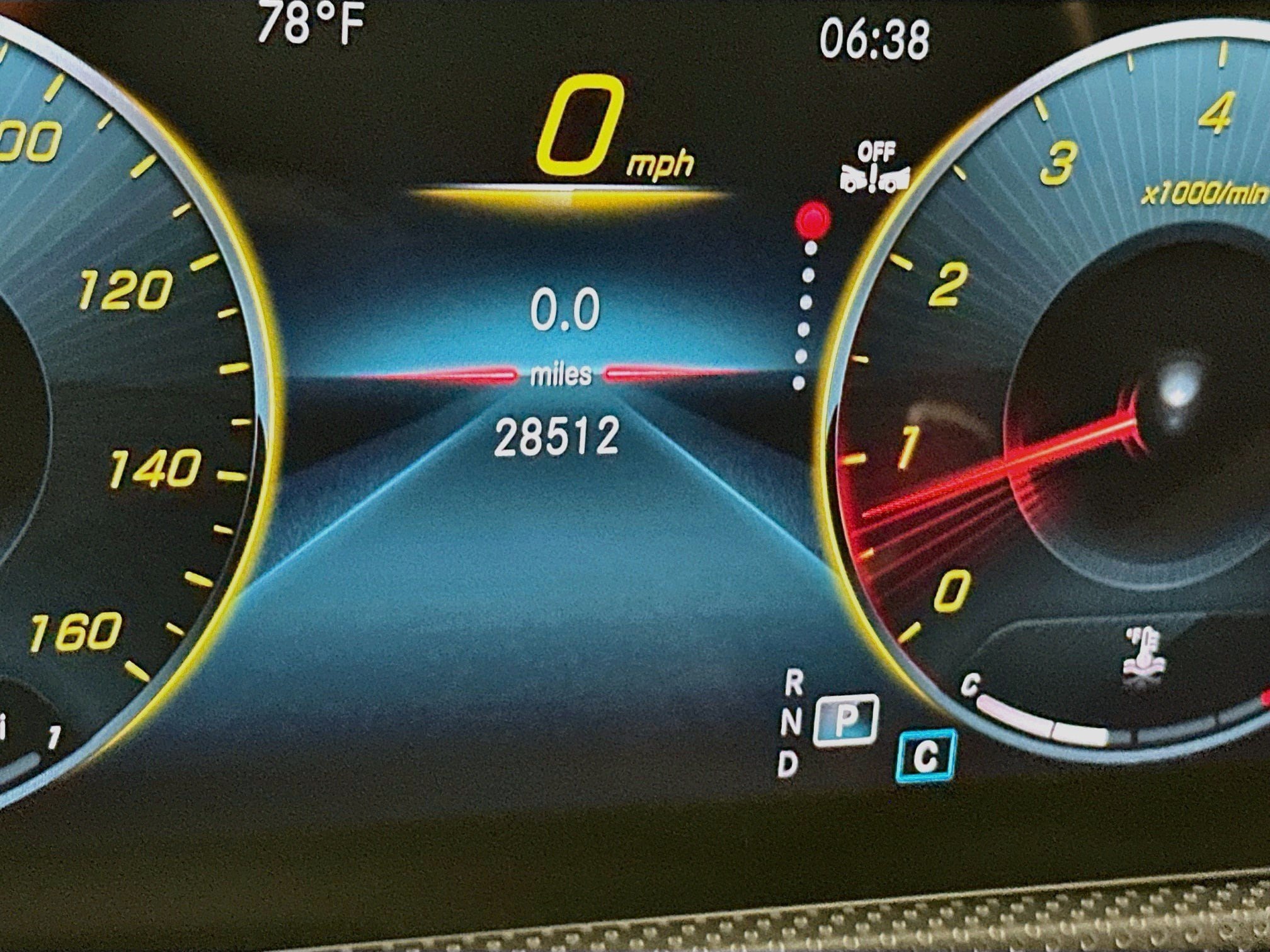 Used 2023 Mercedes-Benz CLA 250 4MATIC image 9