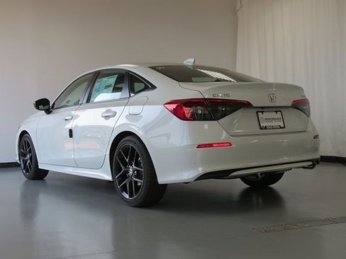 Used 2024 Honda Civic Sport image 15