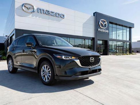 Used 2023 MAZDA CX-5 AWD 2.5 S w/ Select Package image 2