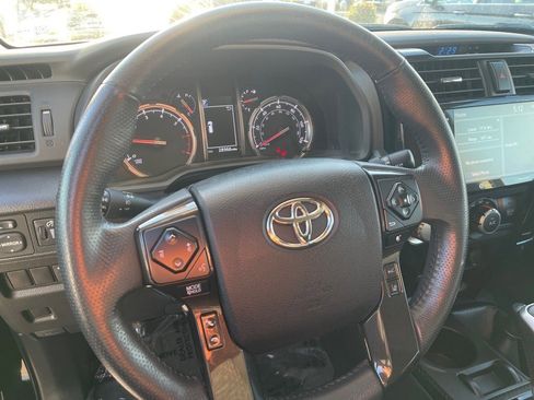 Used 2024 Toyota 4Runner TRD Off-Road image 9