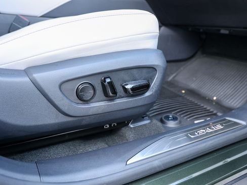 Used 2025 Lexus RX 350 Premium Plus w/ Convenience Package FWD image 33