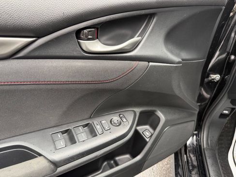 Used 2018 Honda Civic Si image 18