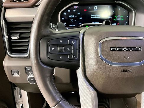 Used 2024 GMC Sierra 1500 Denali AWD/4WD image 11