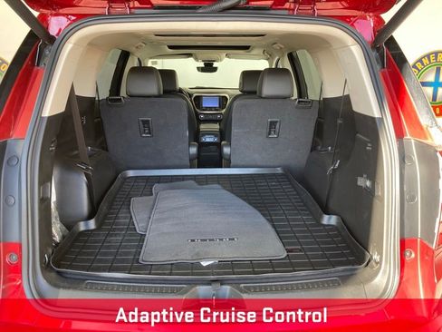 Used 2022 GMC Acadia Denali w/ Denali Technology Package image 27