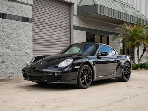 Used 2007 Porsche Cayman RWD image 2