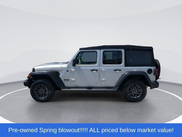 Used 2024 Jeep Wrangler Unlimited Sport AWD/4WD image 5