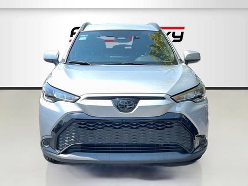Used 2024 Toyota Corolla Cross AWD Hybrid image 2