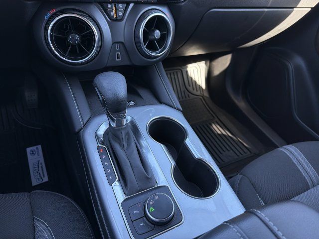 Used 2024 Chevrolet Blazer LT w/ Convenience Package FWD image 24