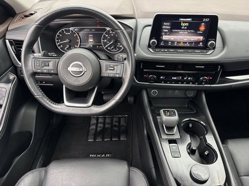 Used 2023 Nissan Rogue SL image 18