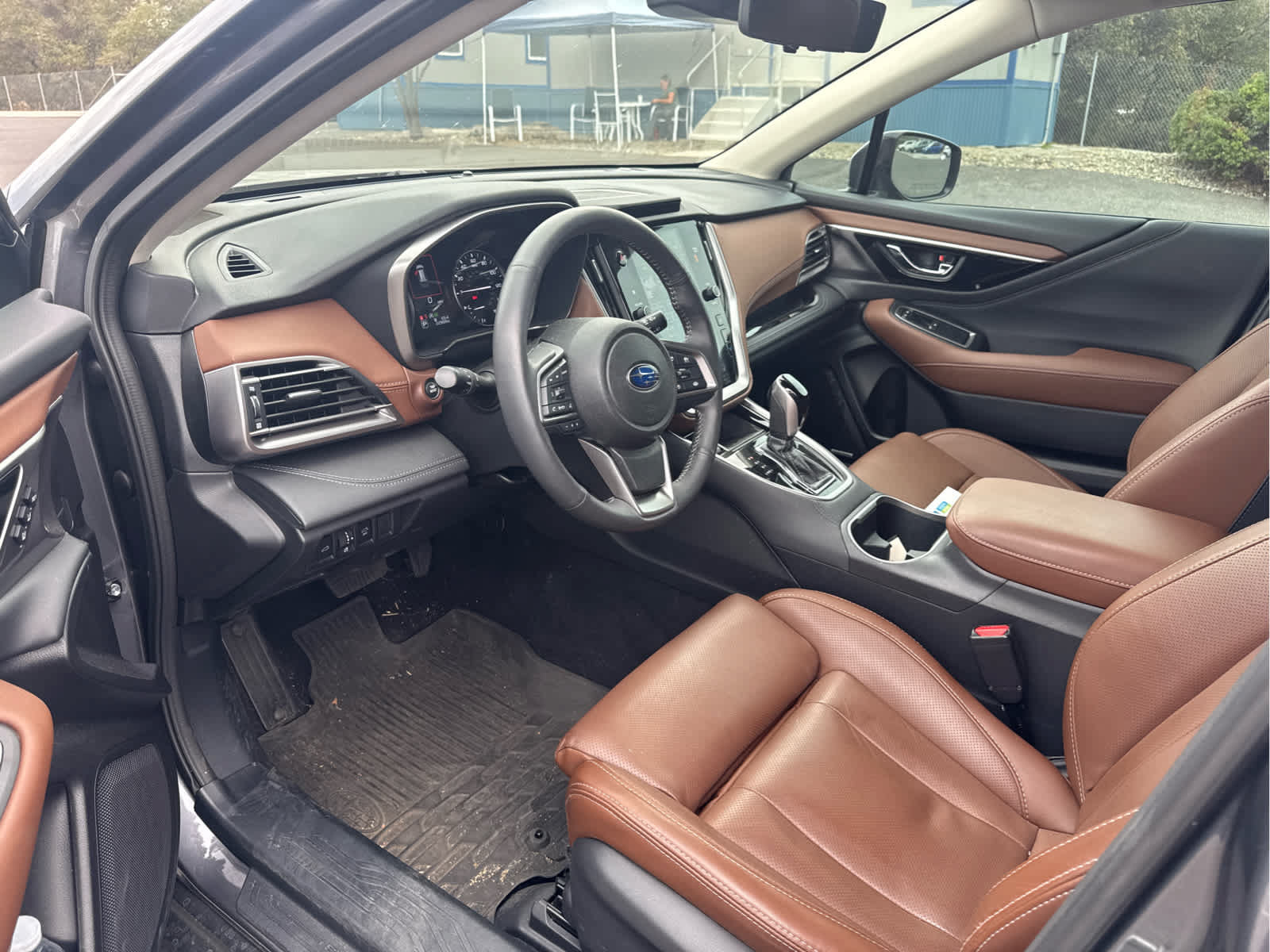 Used 2024 Subaru Outback Touring XT AWD/4WD image 9