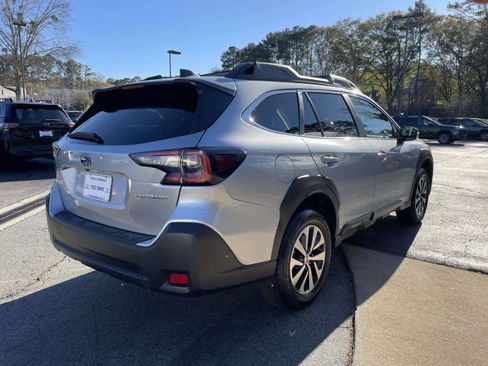 New 2025 Subaru Outback Premium w/ Popular Package #1A image 4
