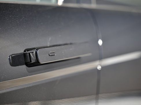 New 2026 Land Rover Range Rover Evoque S image 10