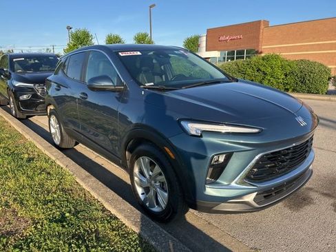 Used 2024 Buick Encore GX Preferred image 2