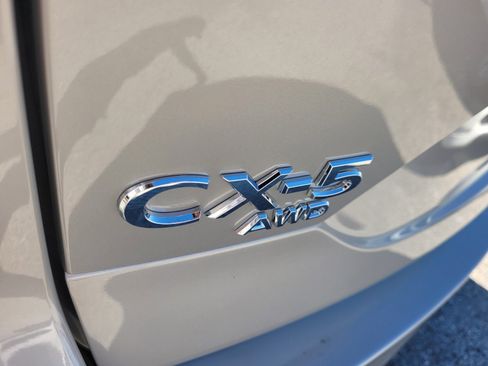 New 2025 MAZDA CX-5 AWD 2.5 S w/ Preferred Package image 11