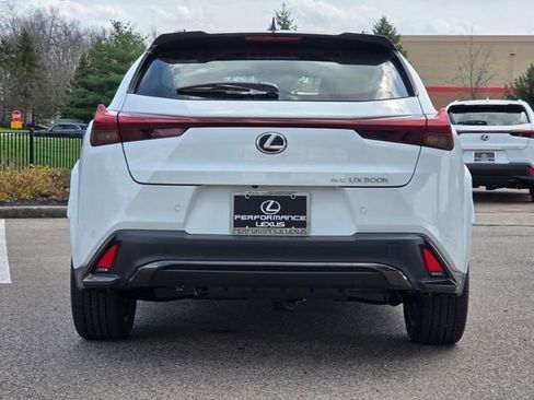 New 2026 Lexus UX 300h AWD image 24