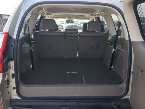 Used 2012 Lexus GX 460 w/ Comfort Plus Pkg image 35