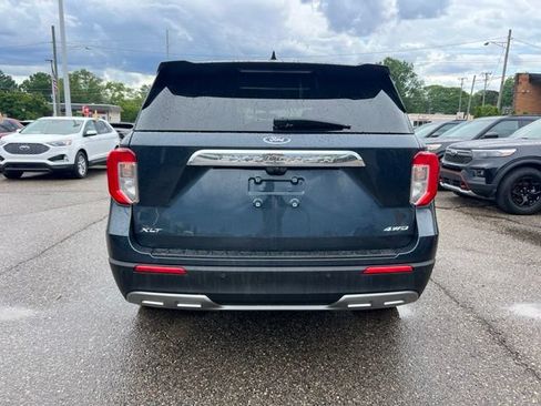 Certified 2024 Ford Explorer XLT w/ Equipment Group 202A AWD/4WD image 5