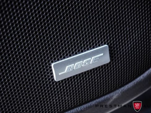 Used 2019 GMC Acadia SLT image 15