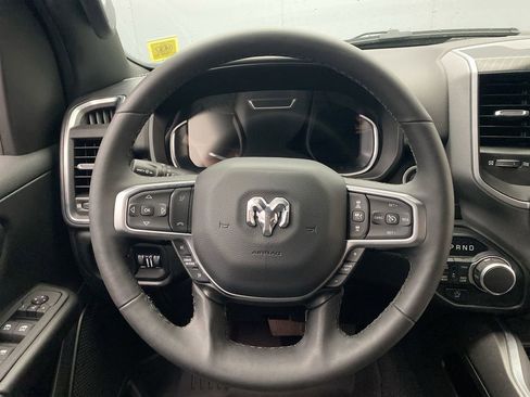 Used 2025 RAM 1500 Big Horn AWD/4WD image 16