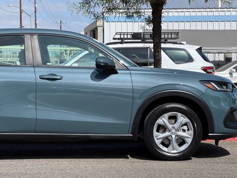 Certified 2024 Honda HR-V LX image 34