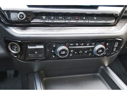 Used 2024 Chevrolet Silverado 2500 LTZ w/ LTZ Plus Package AWD/4WD image 27