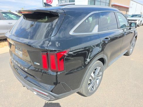 Used 2022 Kia Sorento EX AWD/4WD image 5