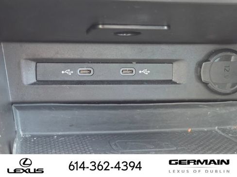 Used 2024 Volkswagen Tiguan SE AWD/4WD image 24