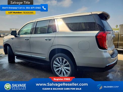 Used 2022 GMC Yukon SLT w/ SLT Luxury Package image 3