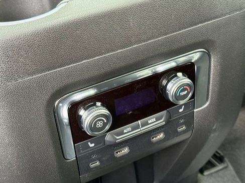 New 2026 GMC Yukon Elevation w/ Elevation Premium Package AWD/4WD image 13