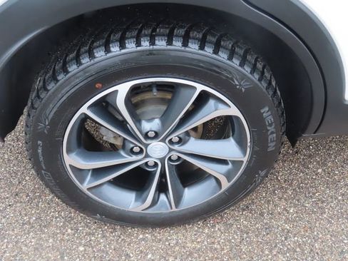 Used 2023 Buick Encore GX Select FWD image 13