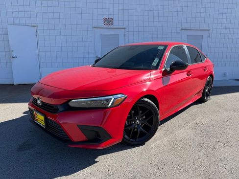 Used 2024 Honda Civic Sport image 1