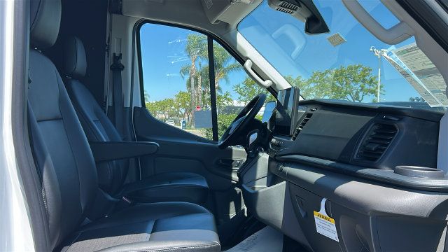 New 2026 Ford Transit 250 148 Medium Roof w/ Load Area Protection Package RWD image 11