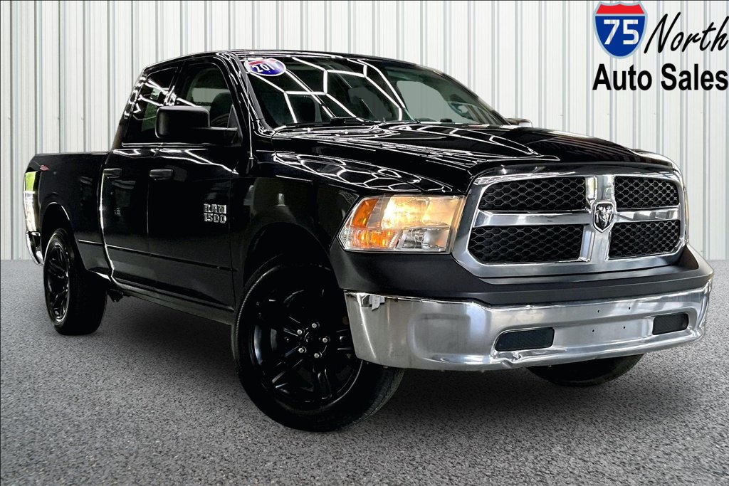 Used 2017 RAM 1500 ST w/ SXT Appearance Group AWD/4WD image 1