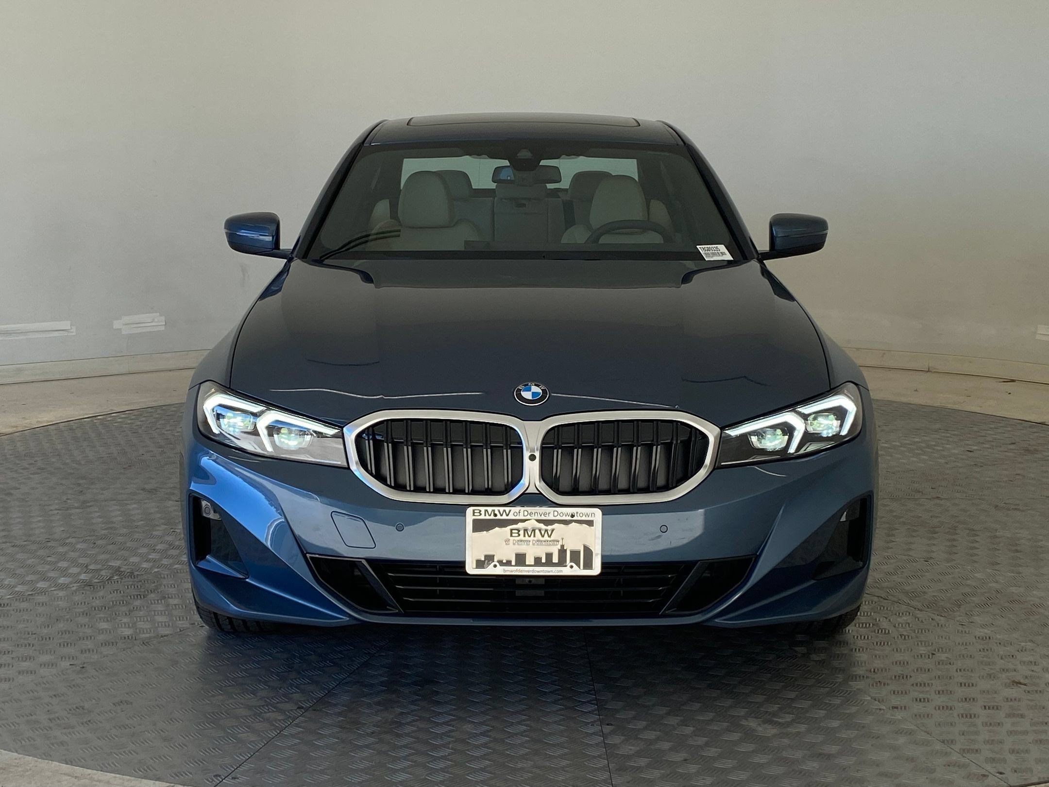 Used 2026 BMW 330i xDrive Sedan w/ Premium Package AWD/4WD image 6