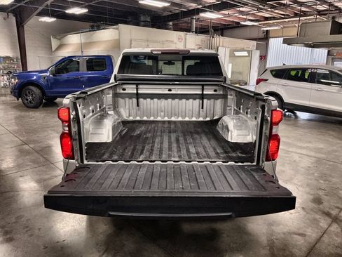 Used 2019 Chevrolet Silverado 1500 LT w/ Texas Edition AWD/4WD image 28
