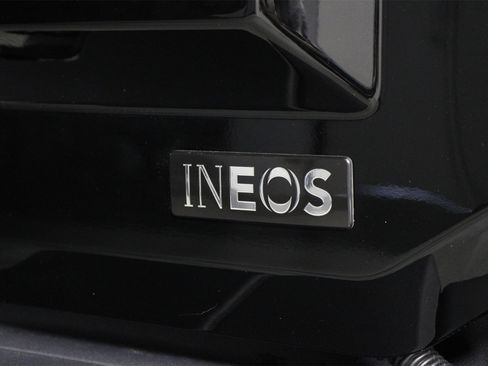 Used 2025 INEOS Grenadier Fieldmaster Edition image 20
