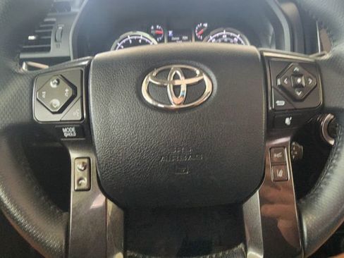 Used 2020 Toyota 4Runner TRD Pro AWD/4WD image 30