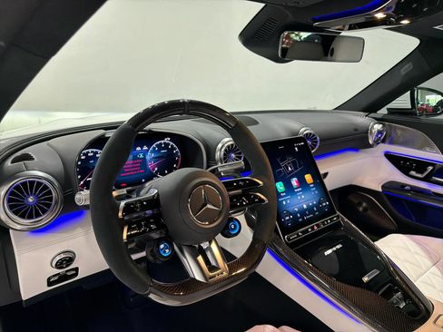 Used 2026 Mercedes-Benz SL 55 AMG 4MATIC image 20