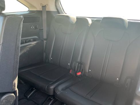 Used 2025 Kia Sorento S w/ Panoramic Sunroof Package FWD image 21