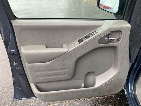 Used 2018 Nissan Frontier SV w/ Value Truck Package image 19