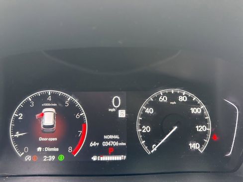 Used 2023 Honda Pilot TrailSport image 14