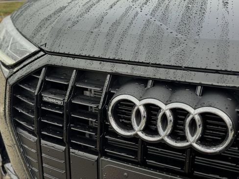 New 2025 Audi Q3 2.0T Premium image 6