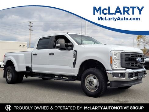 Used 2024 Ford F350 XL w/ XL Chrome Package image 1