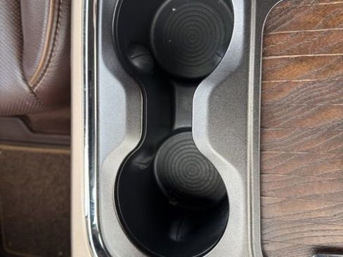 Used 2018 RAM 1500 Laramie Longhorn image 46