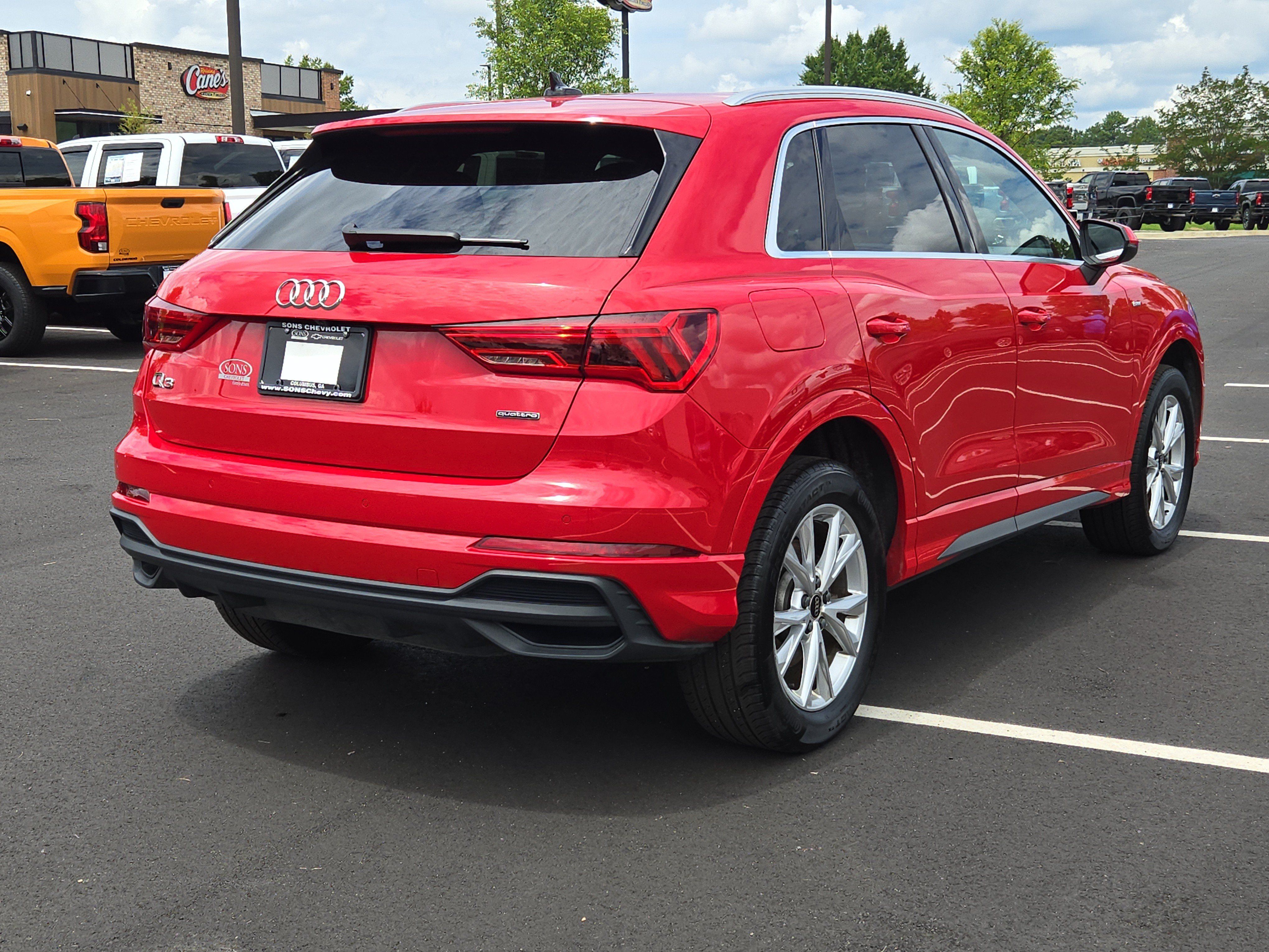 Used 2025 Audi Q3 2.0T Premium AWD/4WD image 9