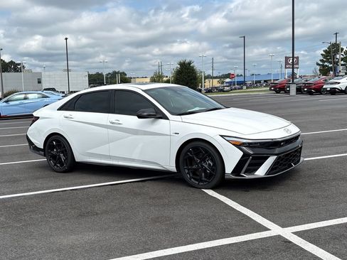 New 2026 Hyundai Elantra N Line FWD image 37